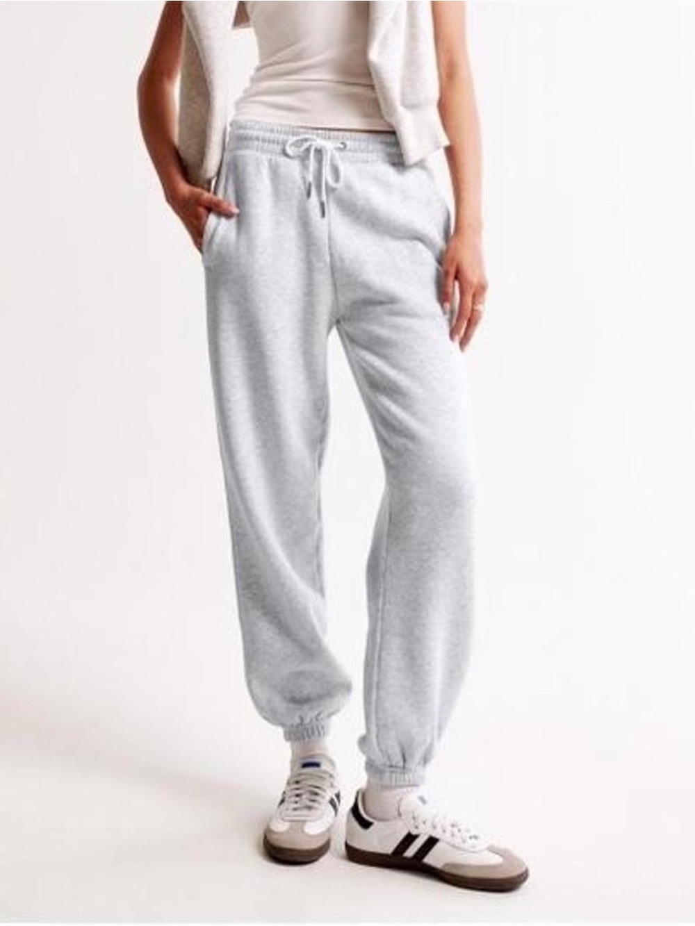 Light Gray Women's Abercrombie Jogger Pants